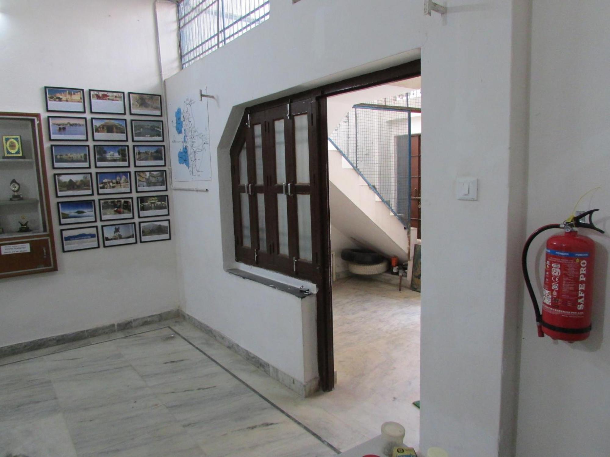 Ashish Guest House, Goverdhan Vilas Udaipur Buitenkant foto