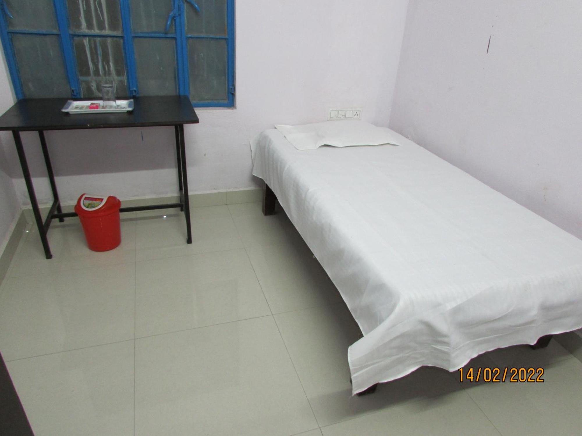 Ashish Guest House, Goverdhan Vilas Udaipur Buitenkant foto