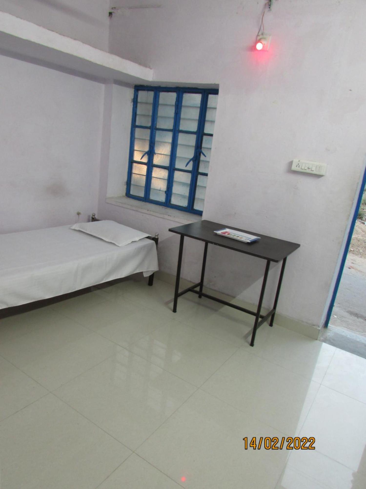 Ashish Guest House, Goverdhan Vilas Udaipur Buitenkant foto